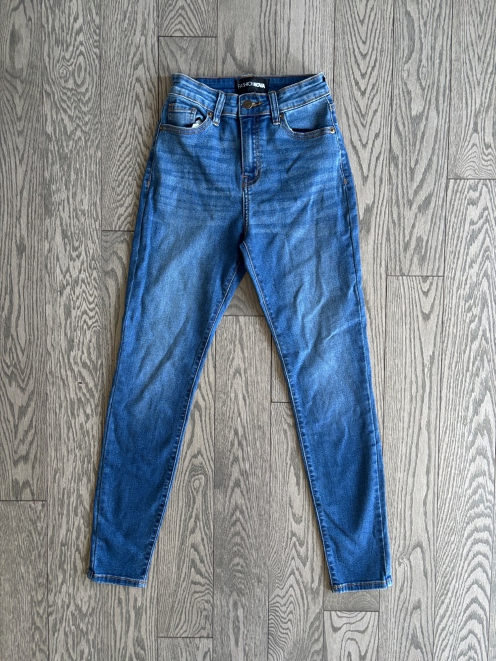Fashion Nova Jeans💙
